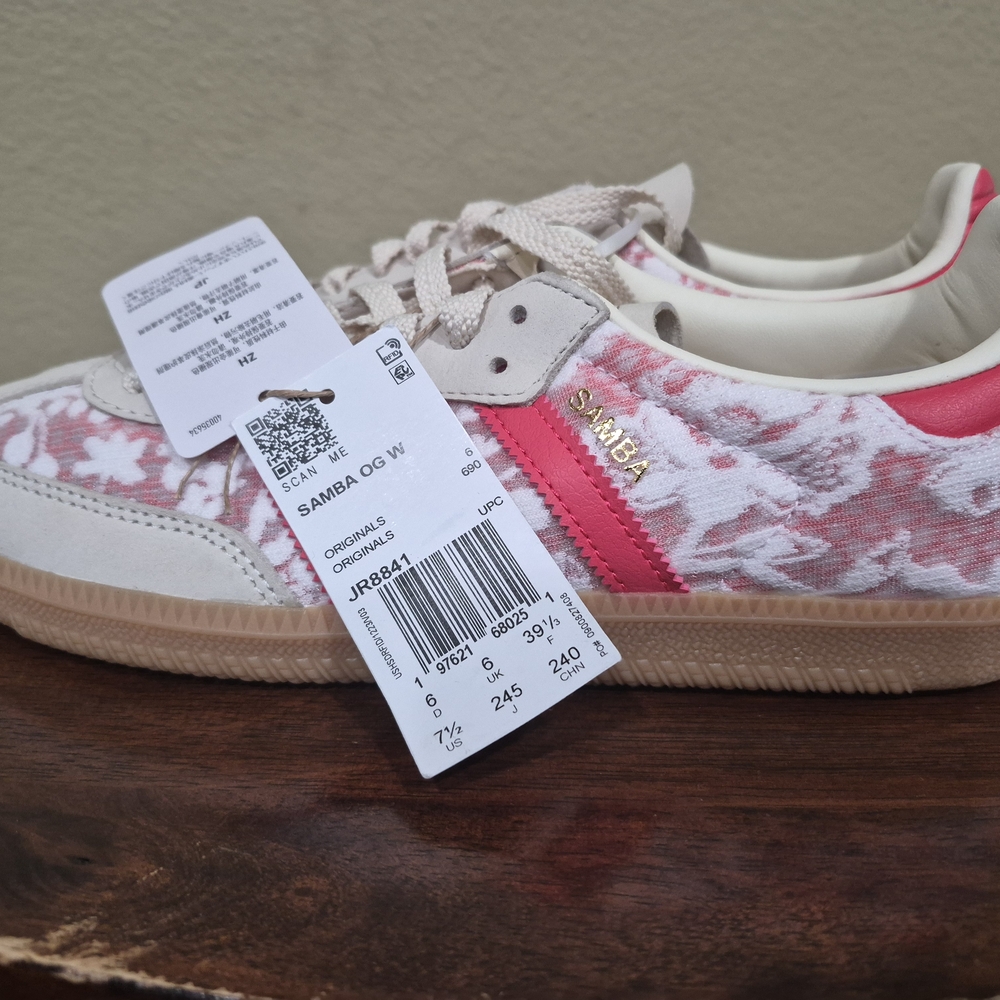 Adidas Samba Women's Pink and Cream Sneakers JR8841 Size 7.5 - Picture 2 of 6